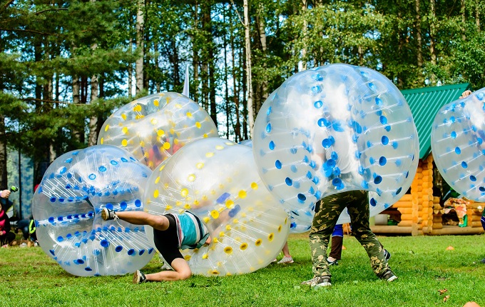 bubble football pour une  activité team building au parc aventure de fontdouce près de royan